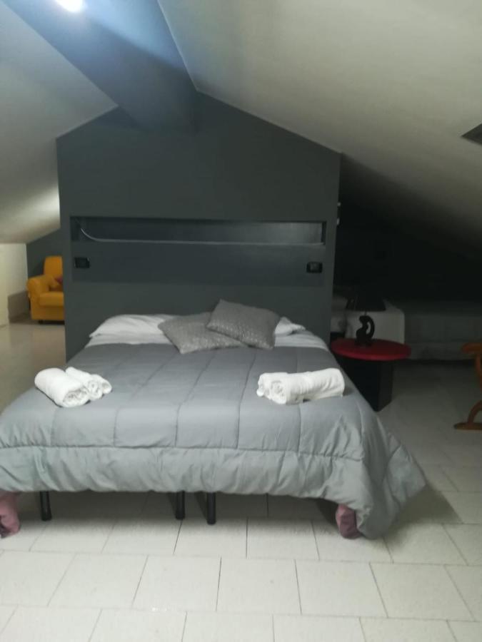 Rosy House Bed & Breakfast สกาเลอา ภายนอก รูปภาพ